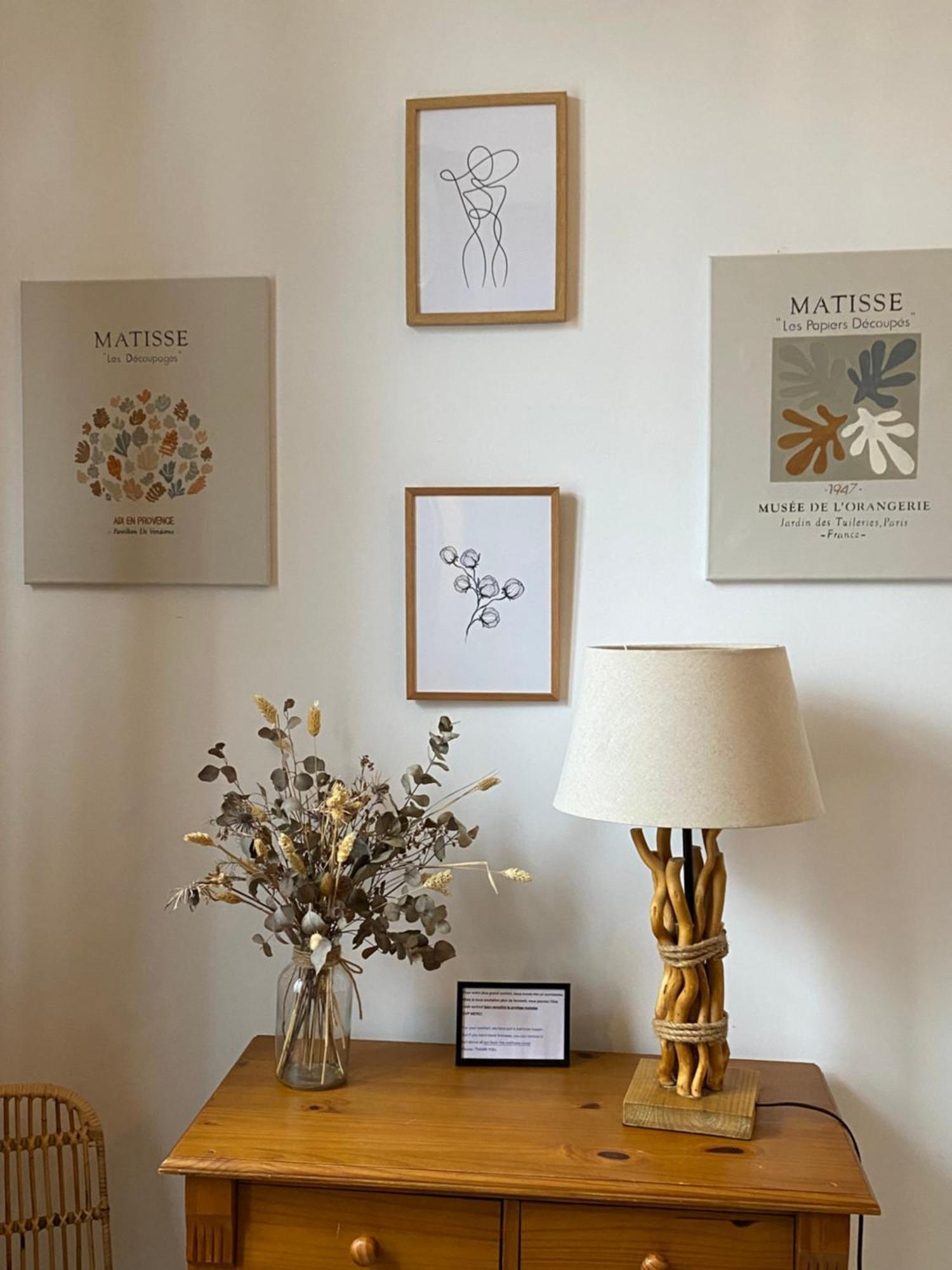 Appartement Proche Des Remparts Et Tous Commerces. 몽트뢰유쉬르메르 외부 사진